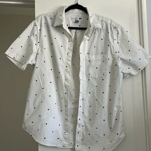 Old Navy Men’s Button Down Shirt